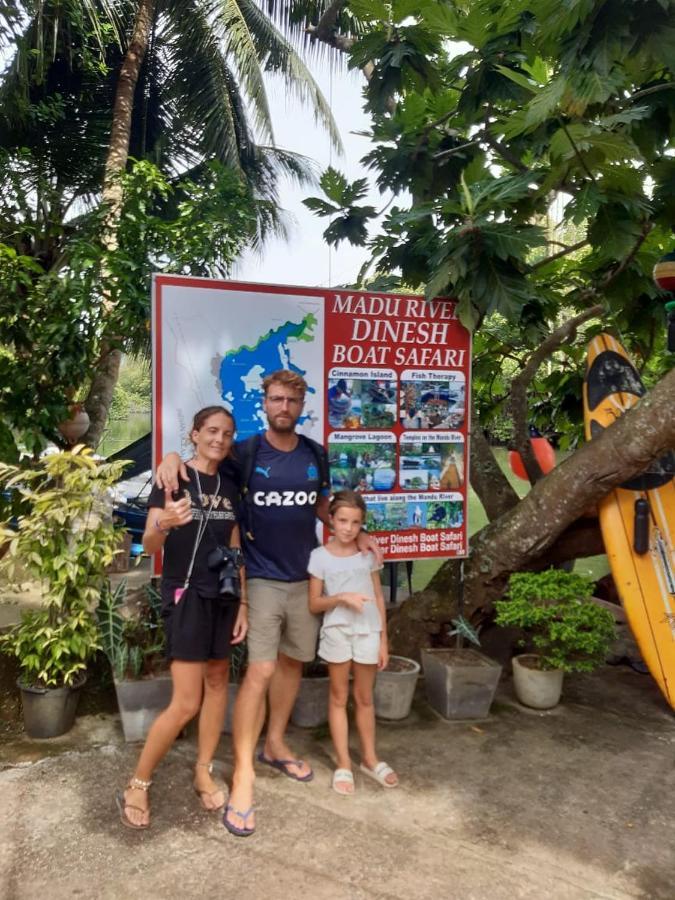 Dinuli Home Stay 아훈갈라 외부 사진